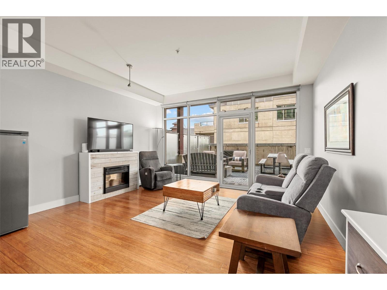 1289 Ellis Street Unit# 214