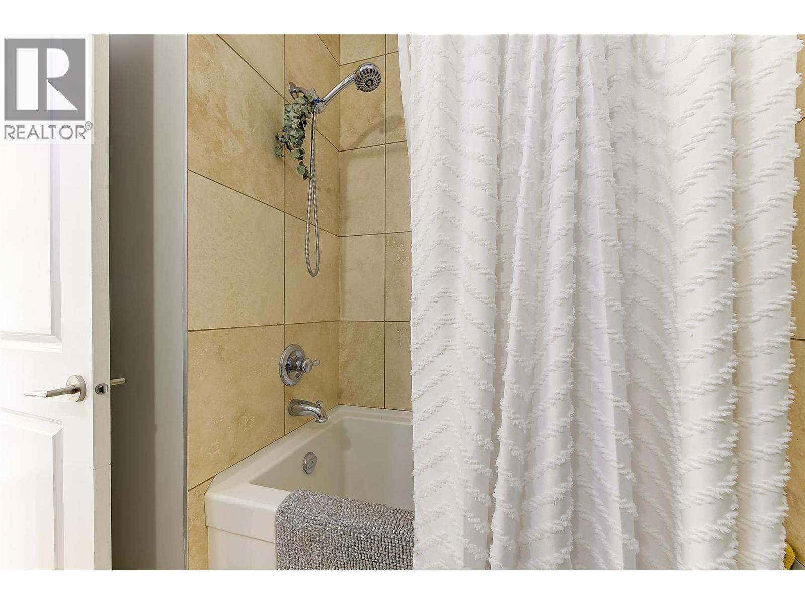 328 Providence Avenue Unit# 19