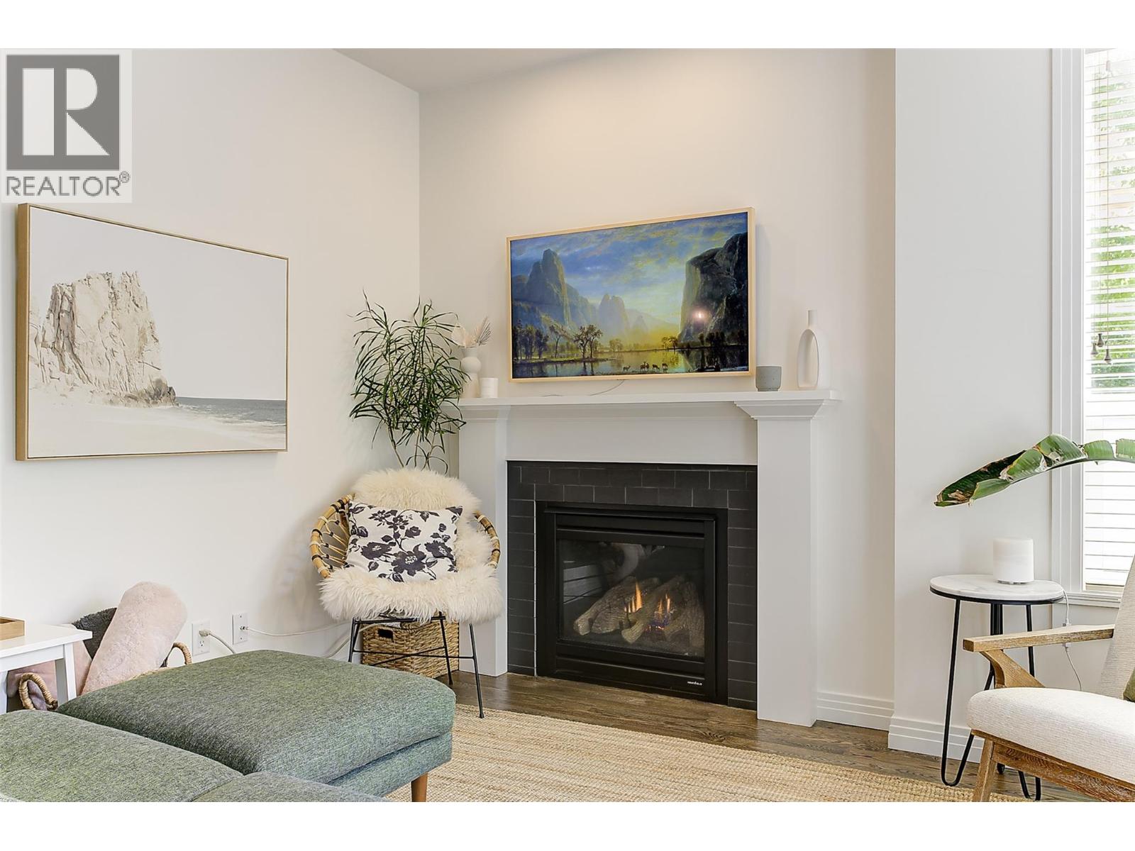 328 Providence Avenue Unit# 19