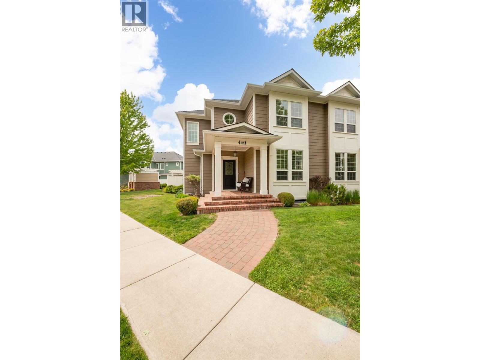 328 Providence Avenue Unit# 19