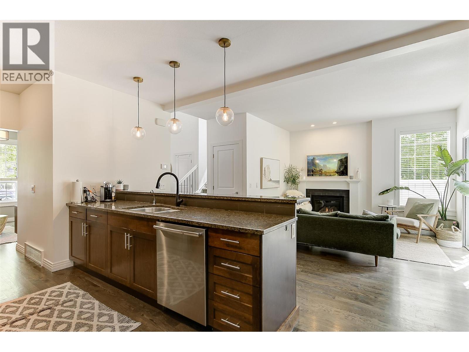 328 Providence Avenue Unit# 19