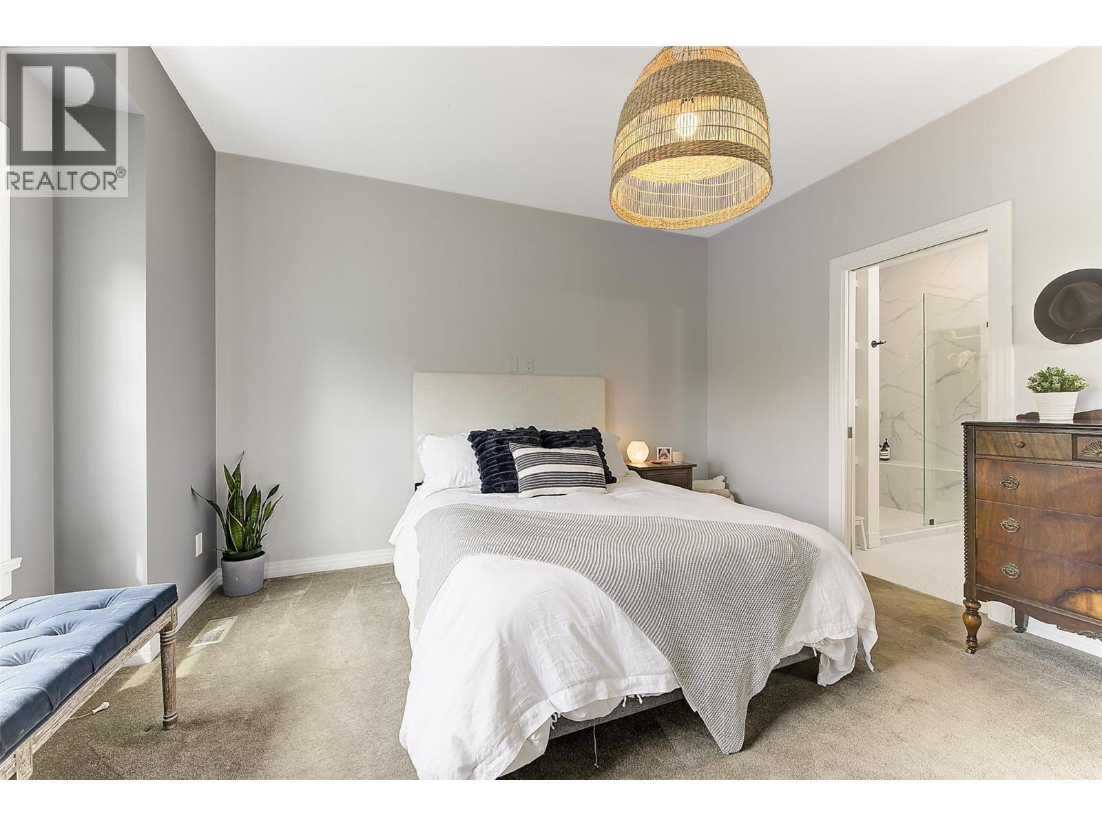 328 Providence Avenue Unit# 19