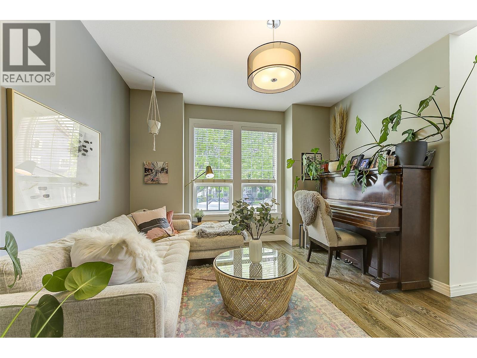 328 Providence Avenue Unit# 19