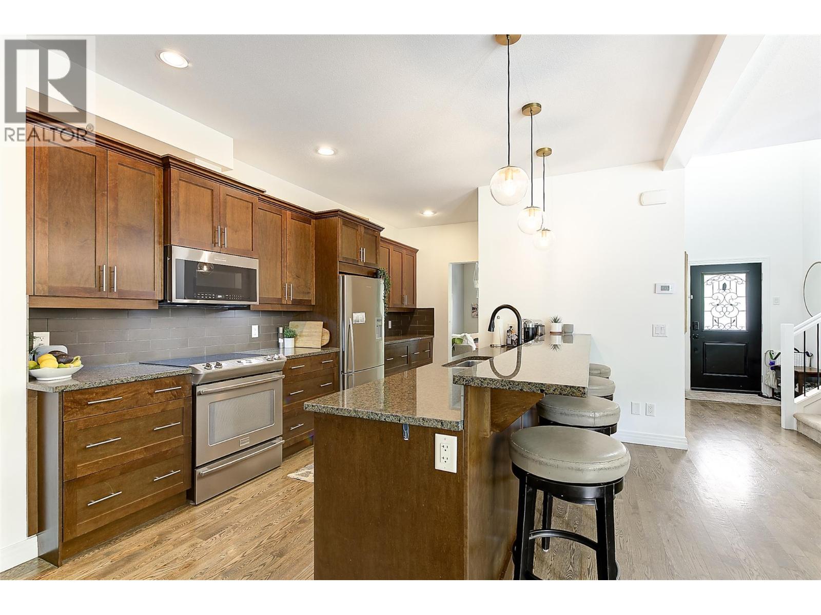 328 Providence Avenue Unit# 19