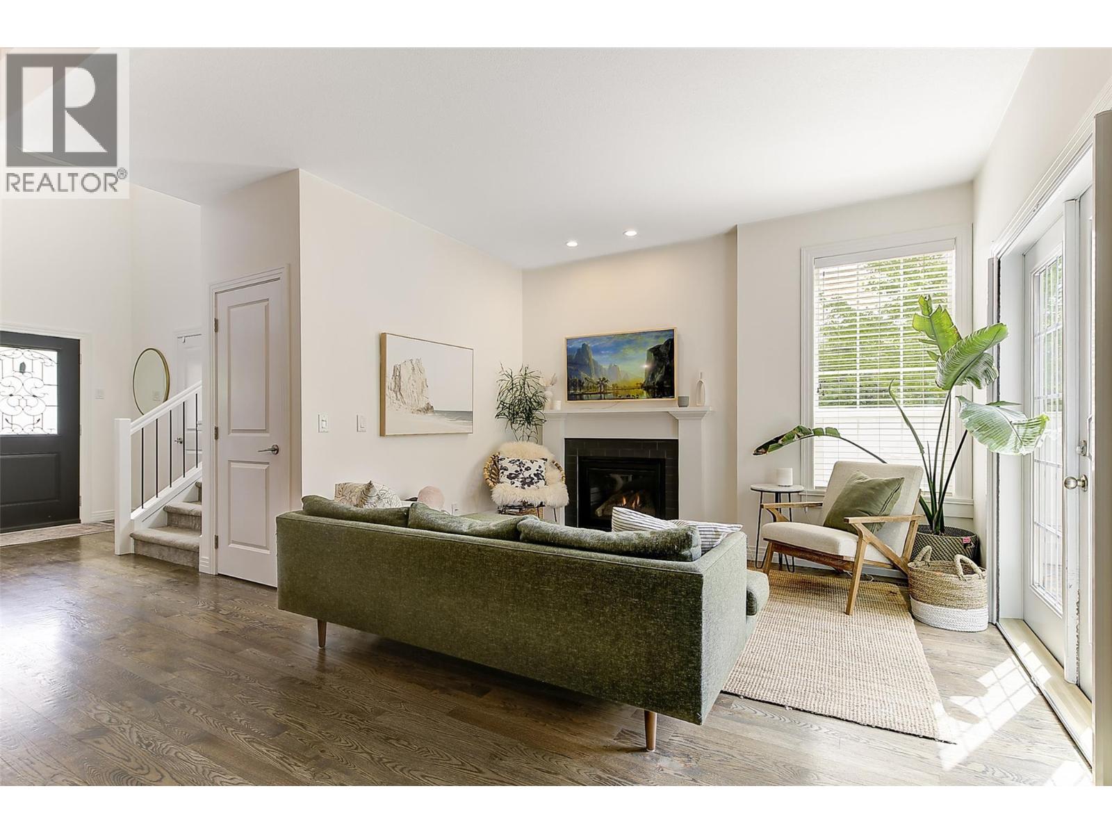 328 Providence Avenue Unit# 19