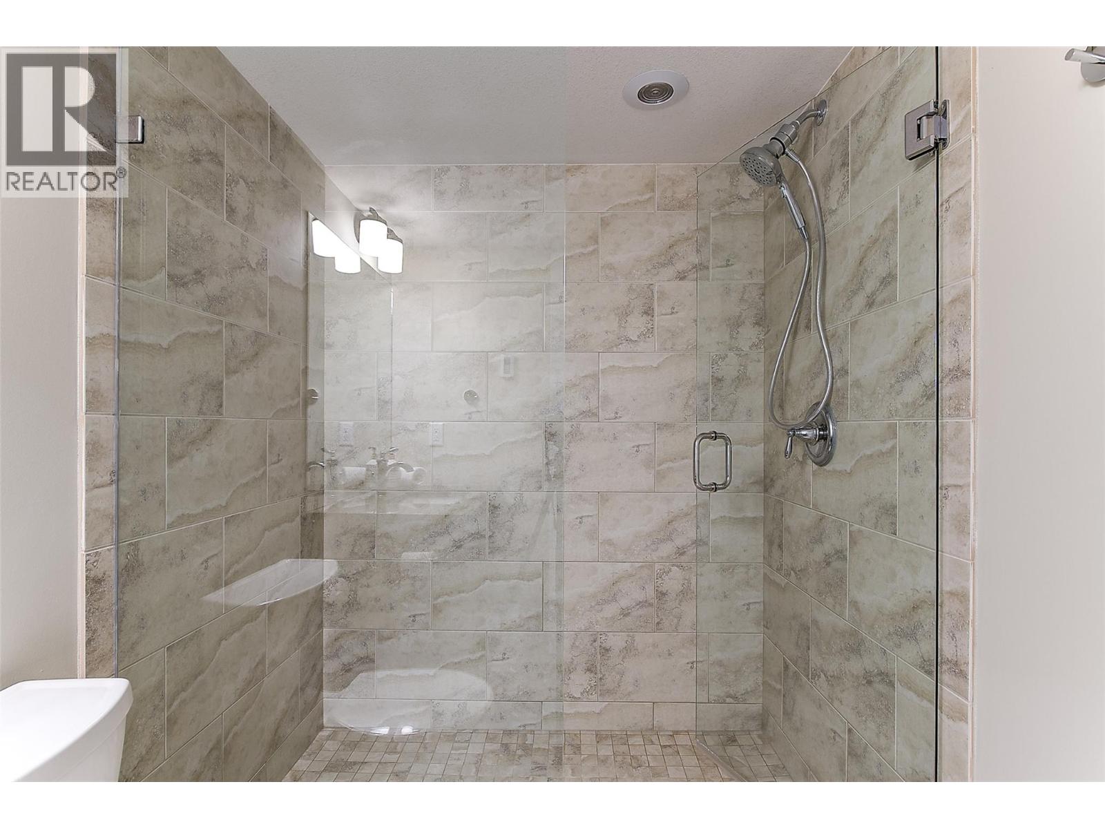 328 Providence Avenue Unit# 19