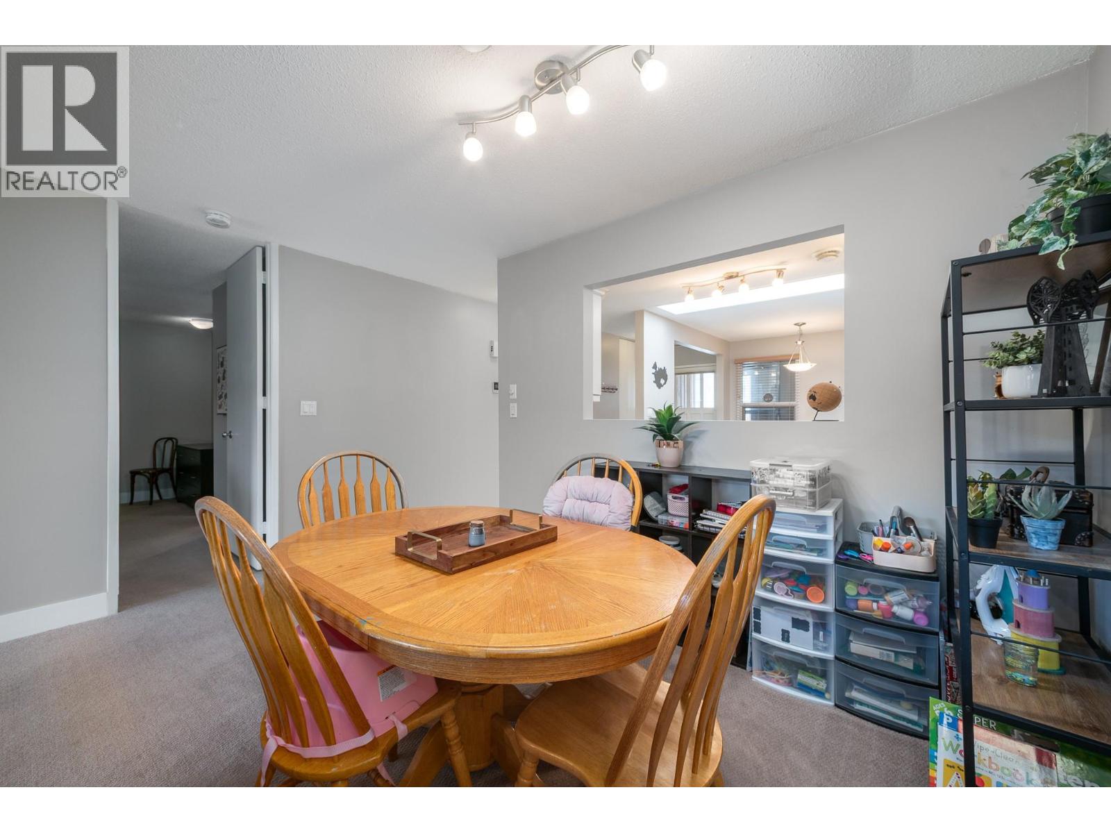 1660 Ufton Court Unit# 210