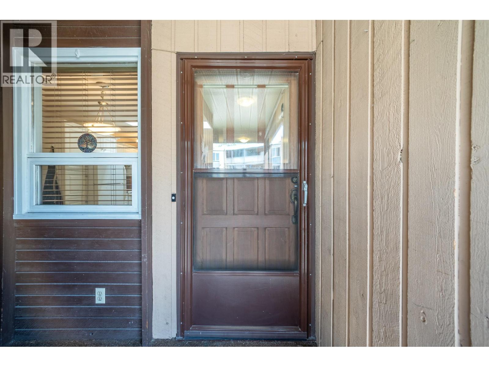 1660 Ufton Court Unit# 210