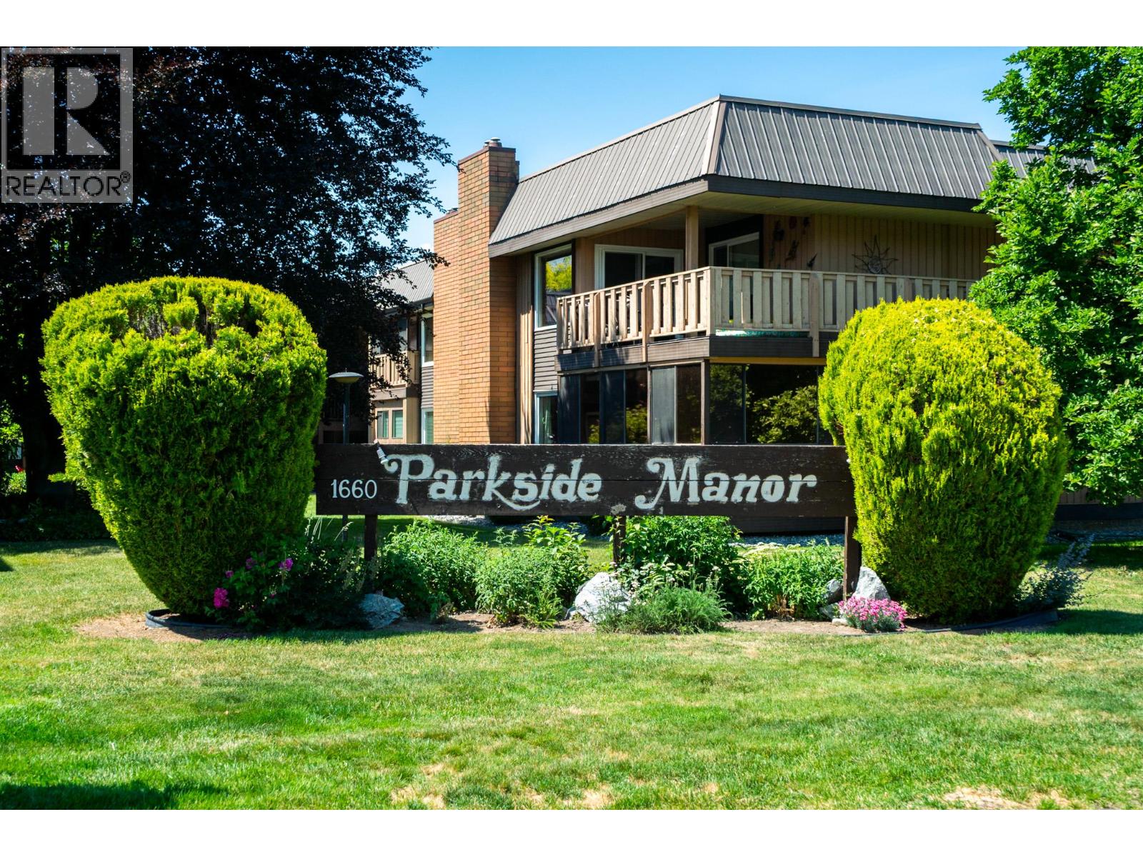 1660 Ufton Court Unit# 210