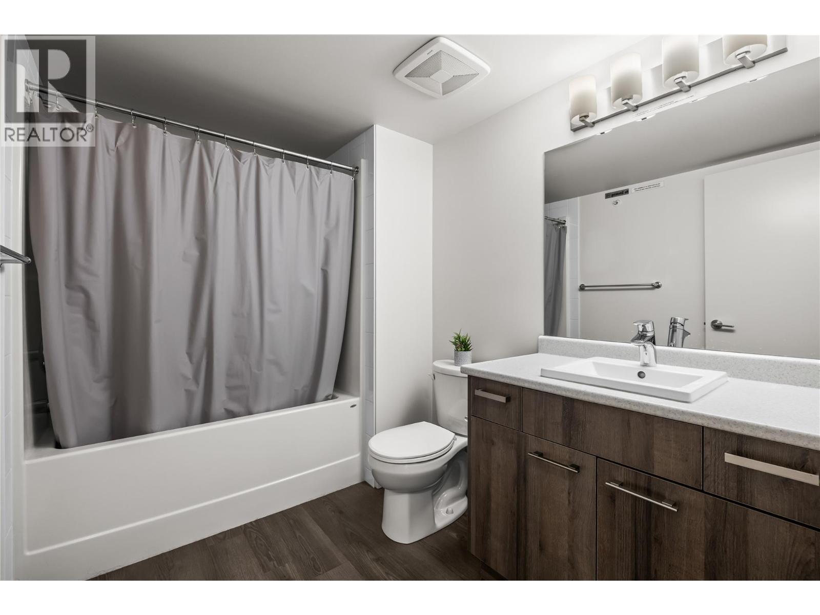 775 ACADEMY Way Unit# PH17