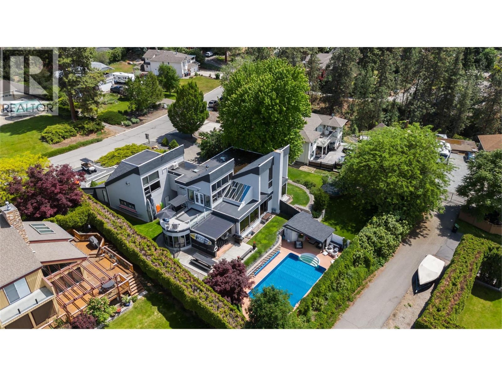 2060 Bennett Road