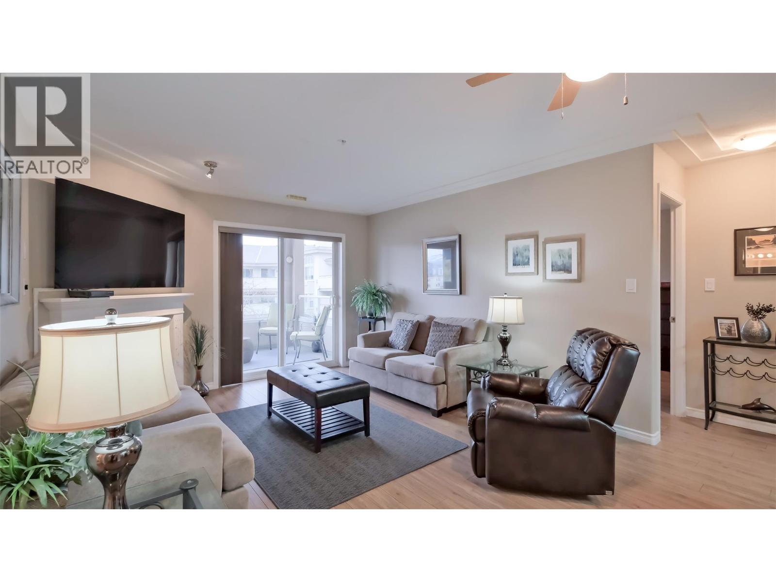 1966 Durnin Road Unit# 405