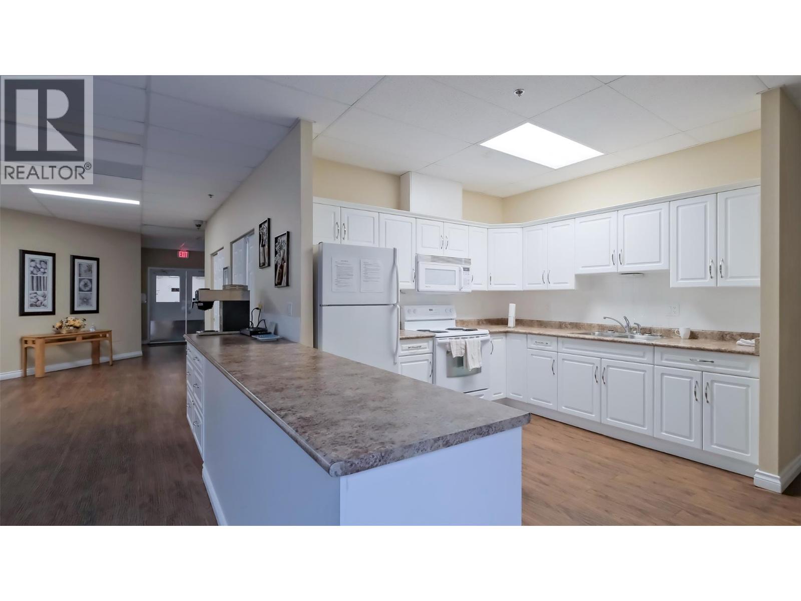 1966 Durnin Road Unit# 405