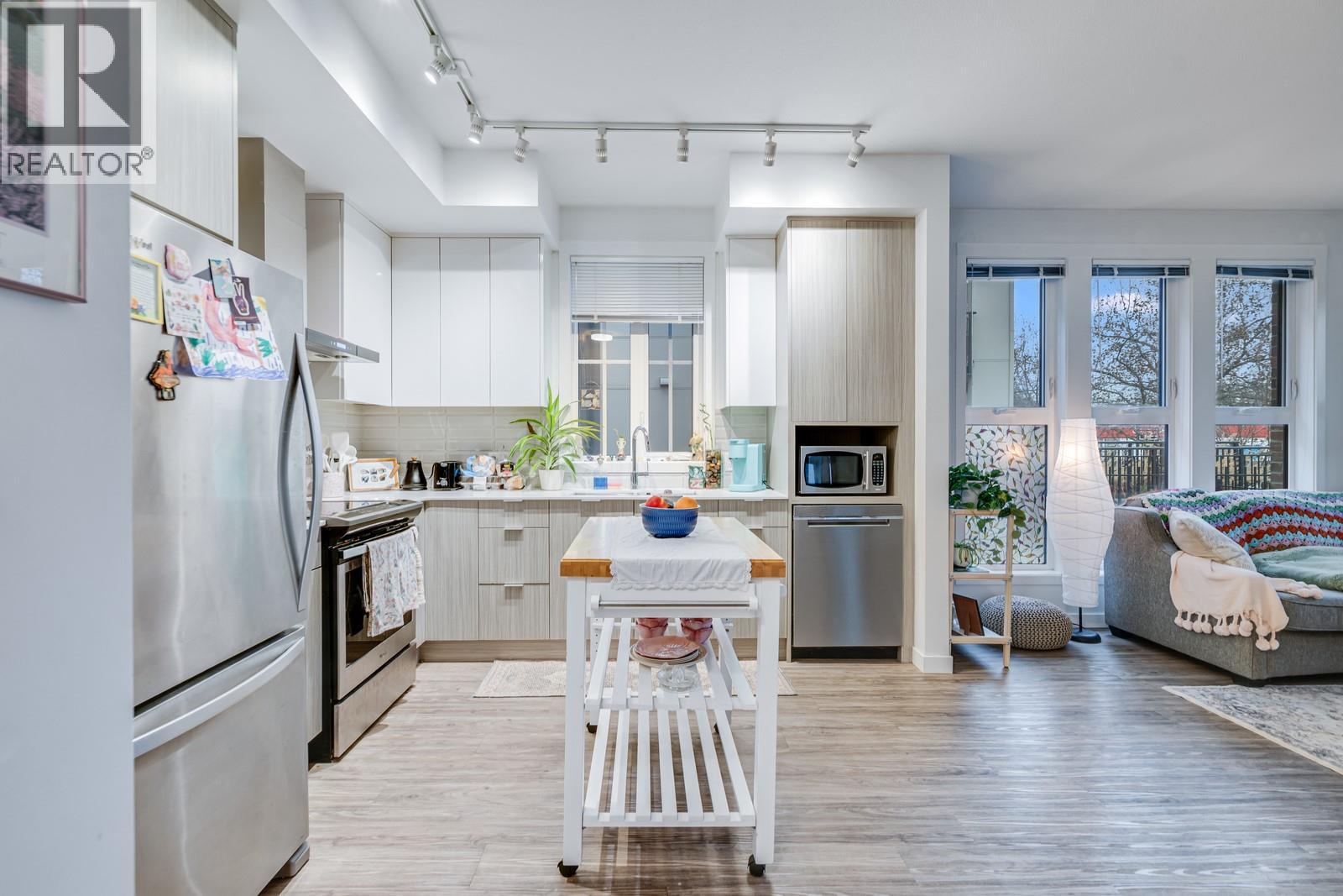 1800 Richter Street Unit# 115