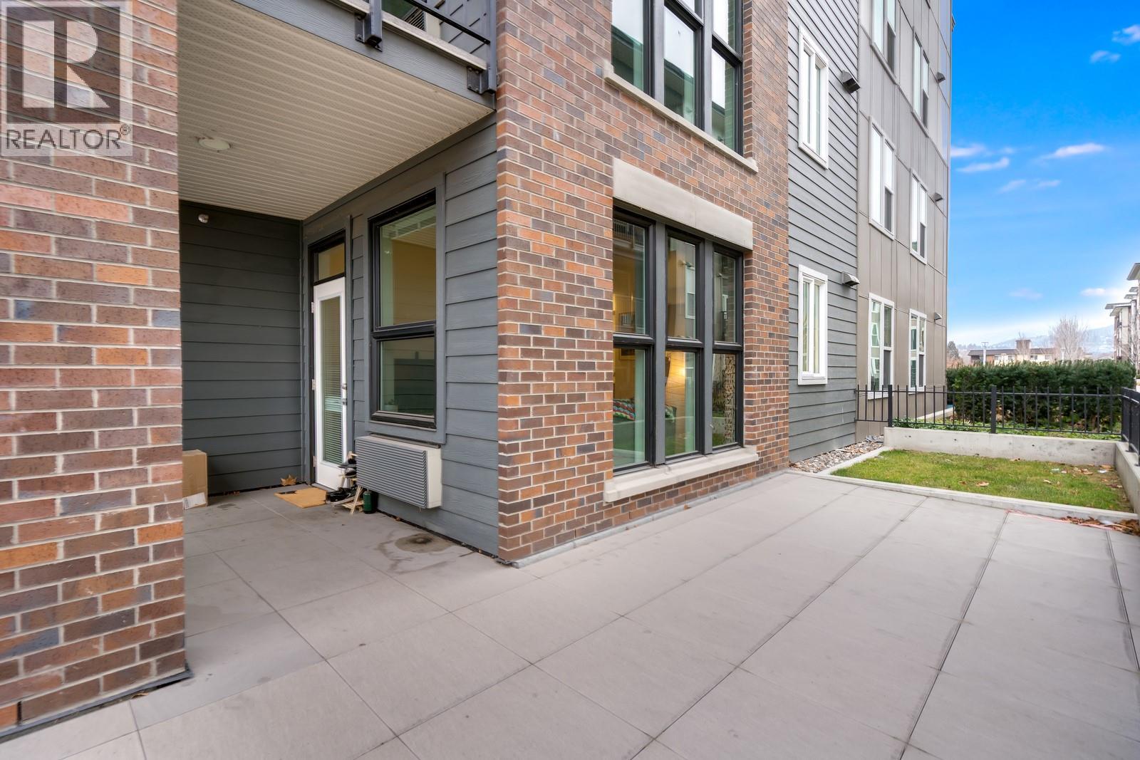 1800 Richter Street Unit# 115