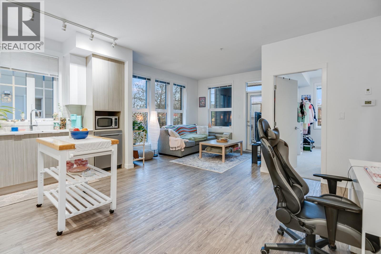 1800 Richter Street Unit# 115