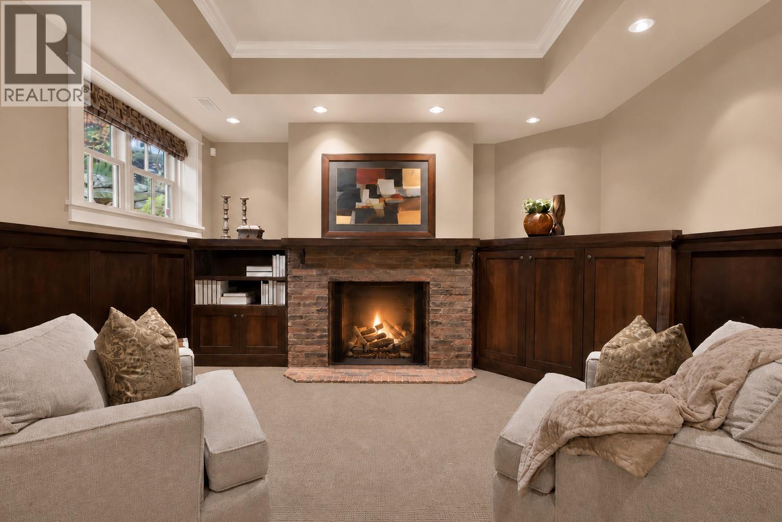 965 Westpoint Drive