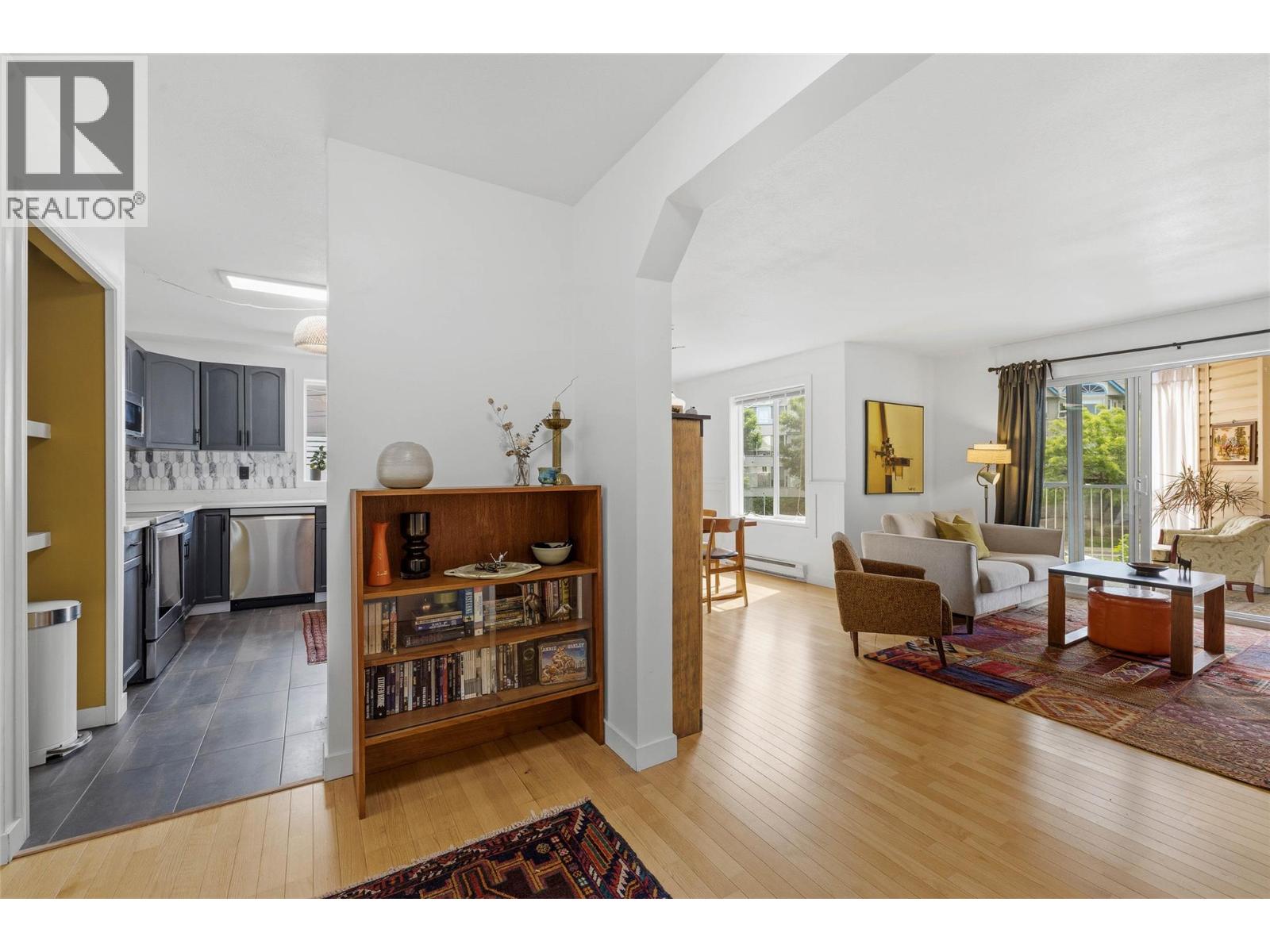 3160 Casorso Road Unit# 214