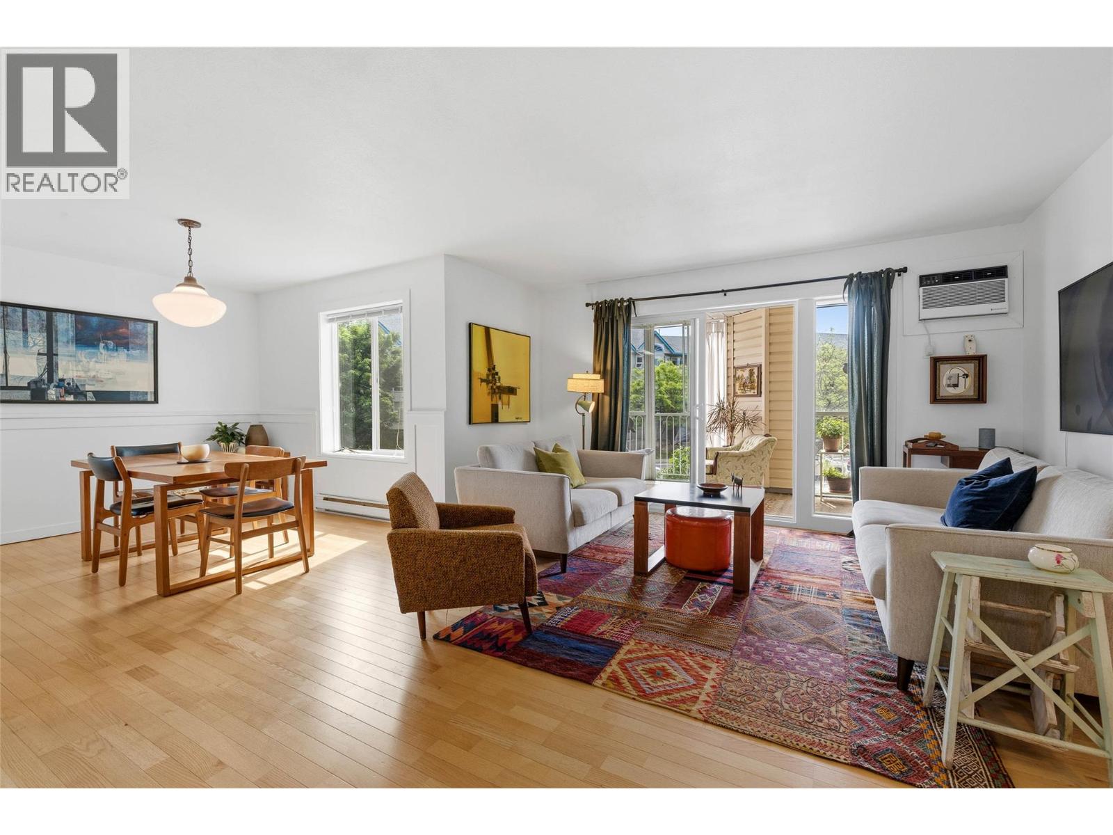 3160 Casorso Road Unit# 214