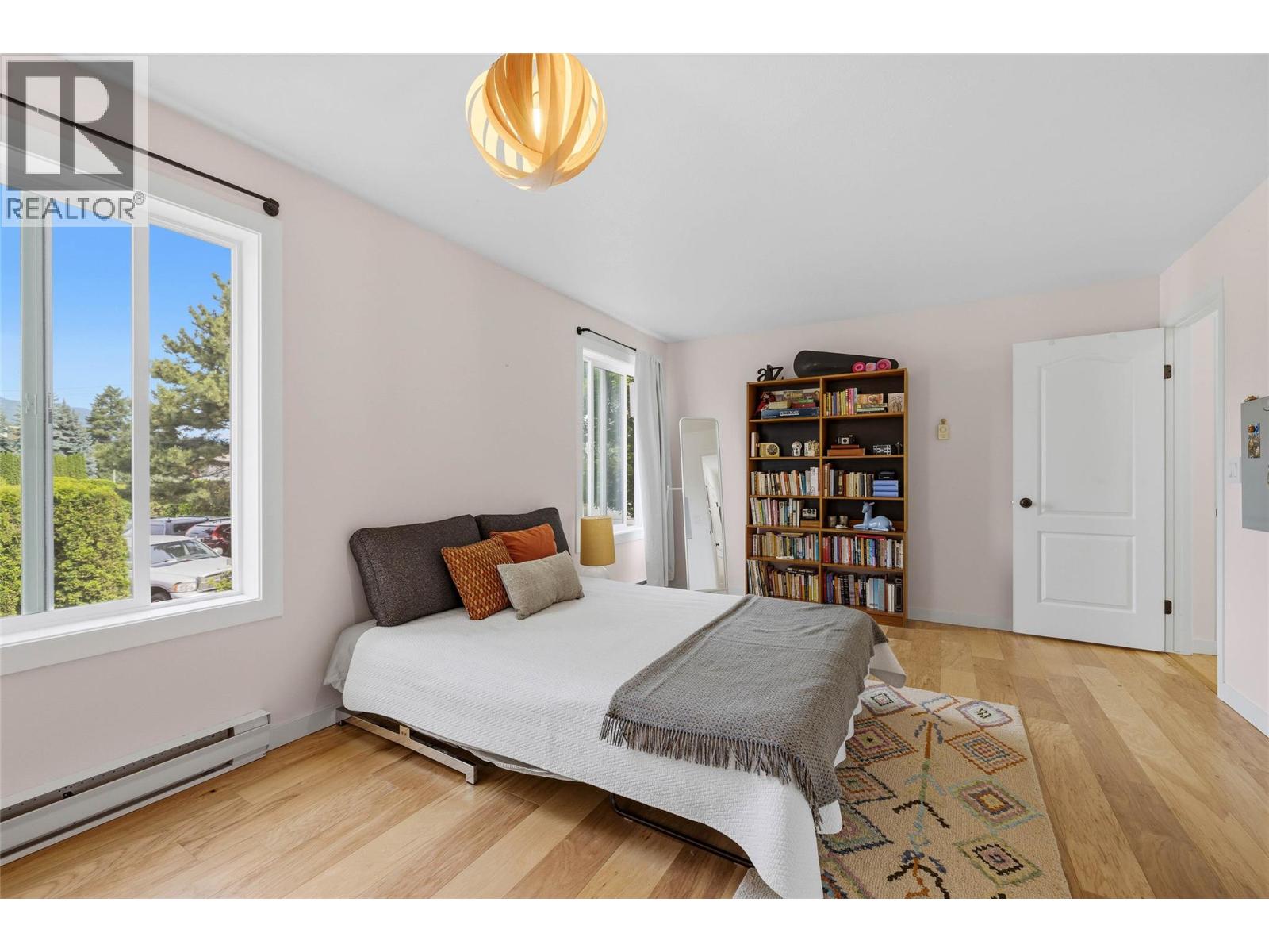 3160 Casorso Road Unit# 214