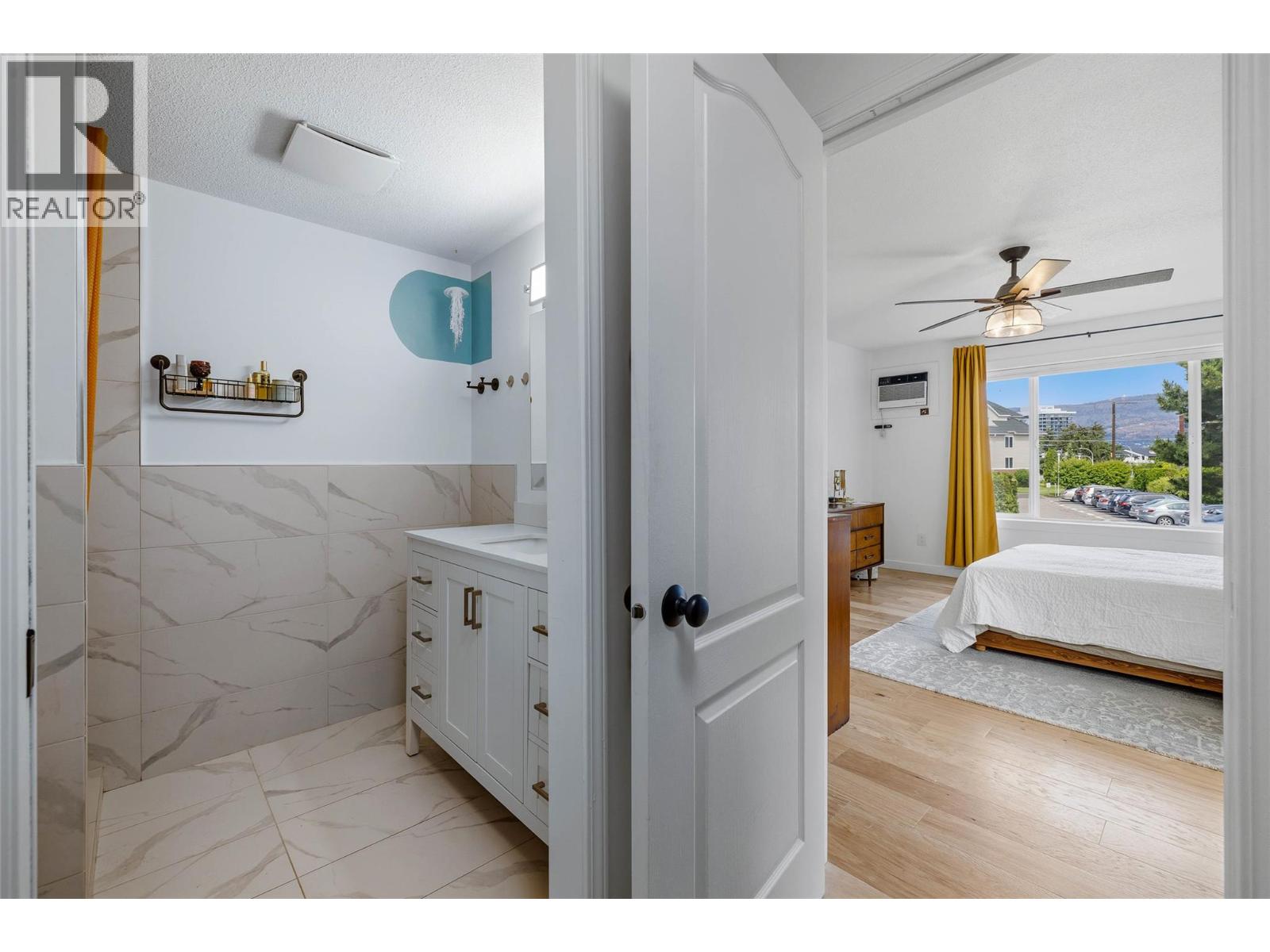 3160 Casorso Road Unit# 214