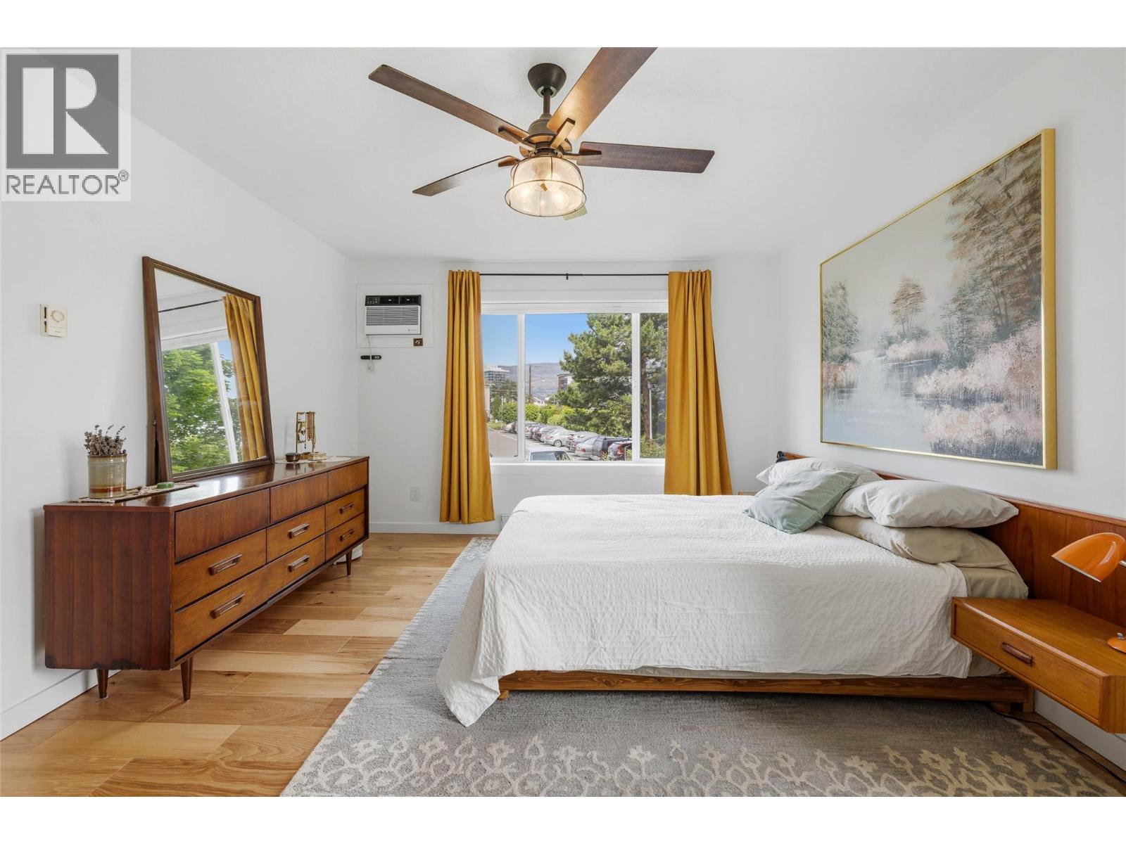 3160 Casorso Road Unit# 214