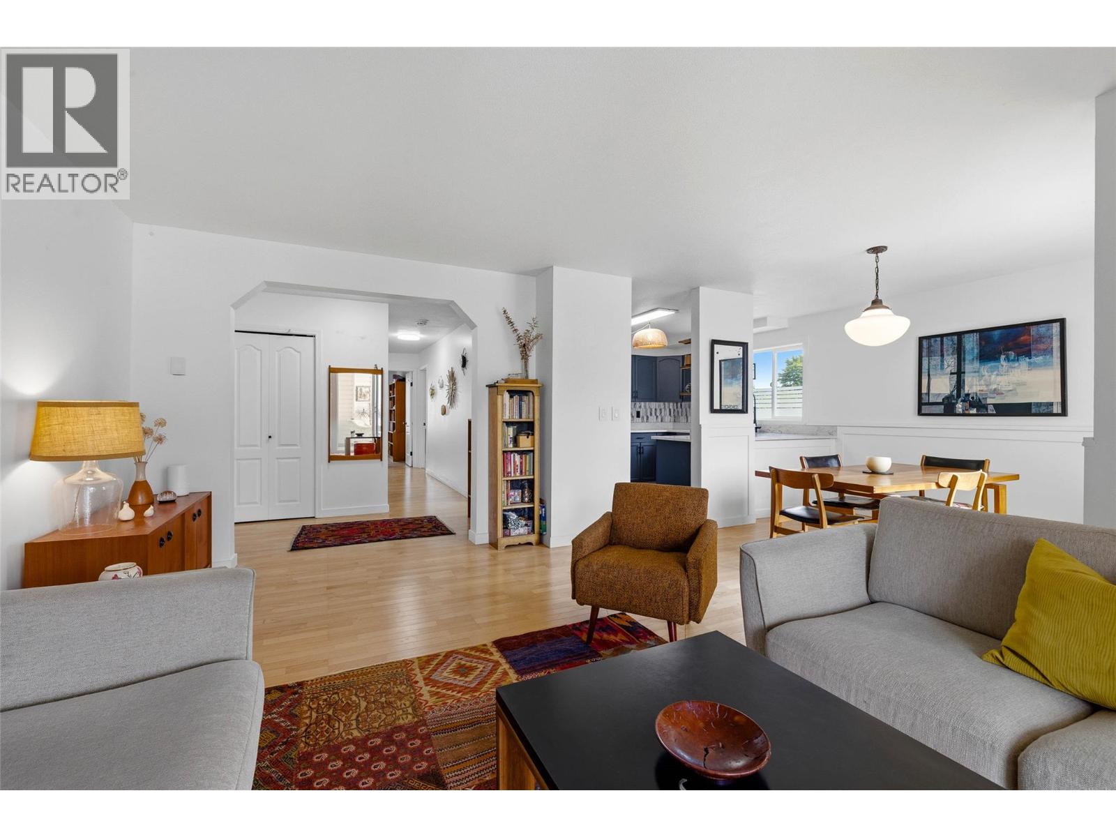3160 Casorso Road Unit# 214