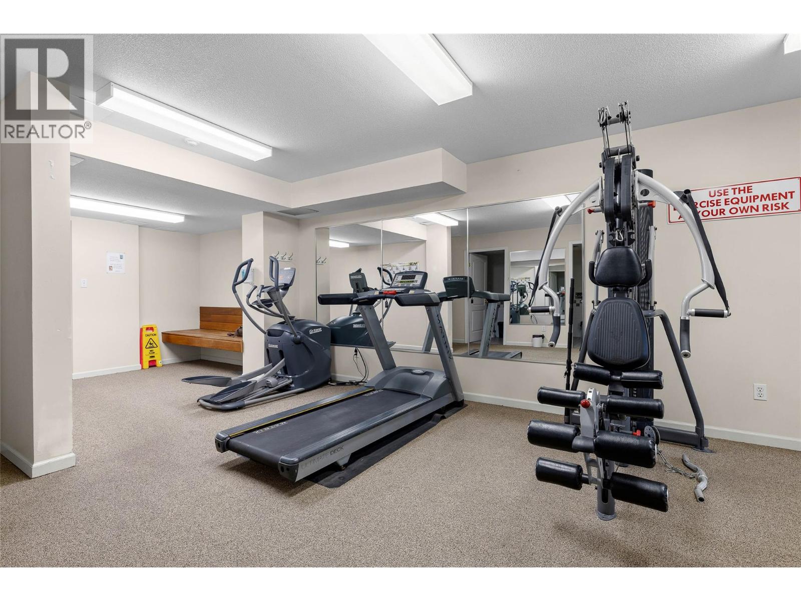 3160 Casorso Road Unit# 214
