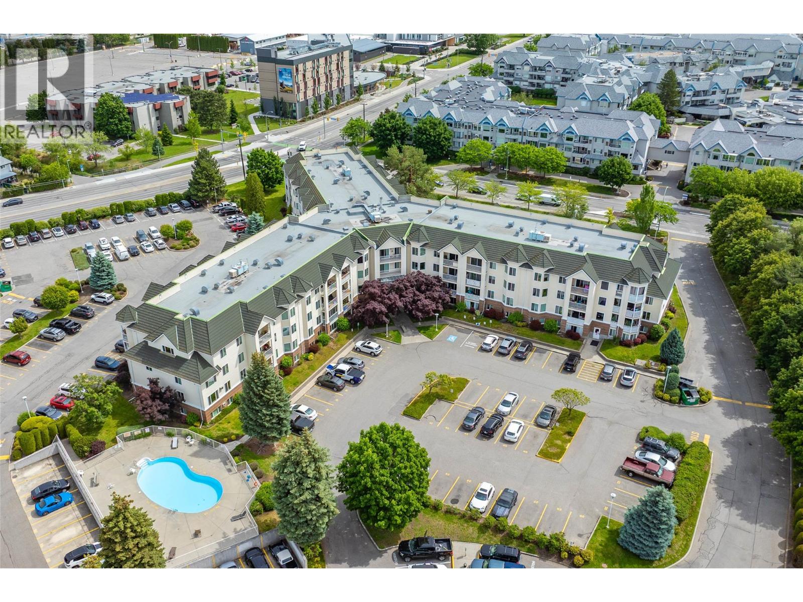 3160 Casorso Road Unit# 214