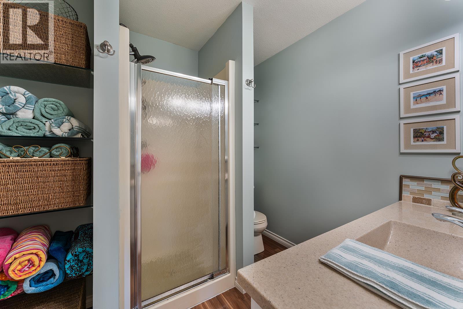 1534 LAWRENCE Avenue Unit# 304