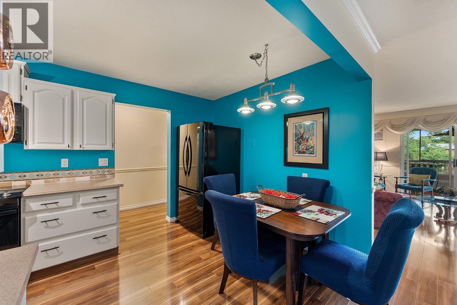 1534 LAWRENCE Avenue Unit# 304