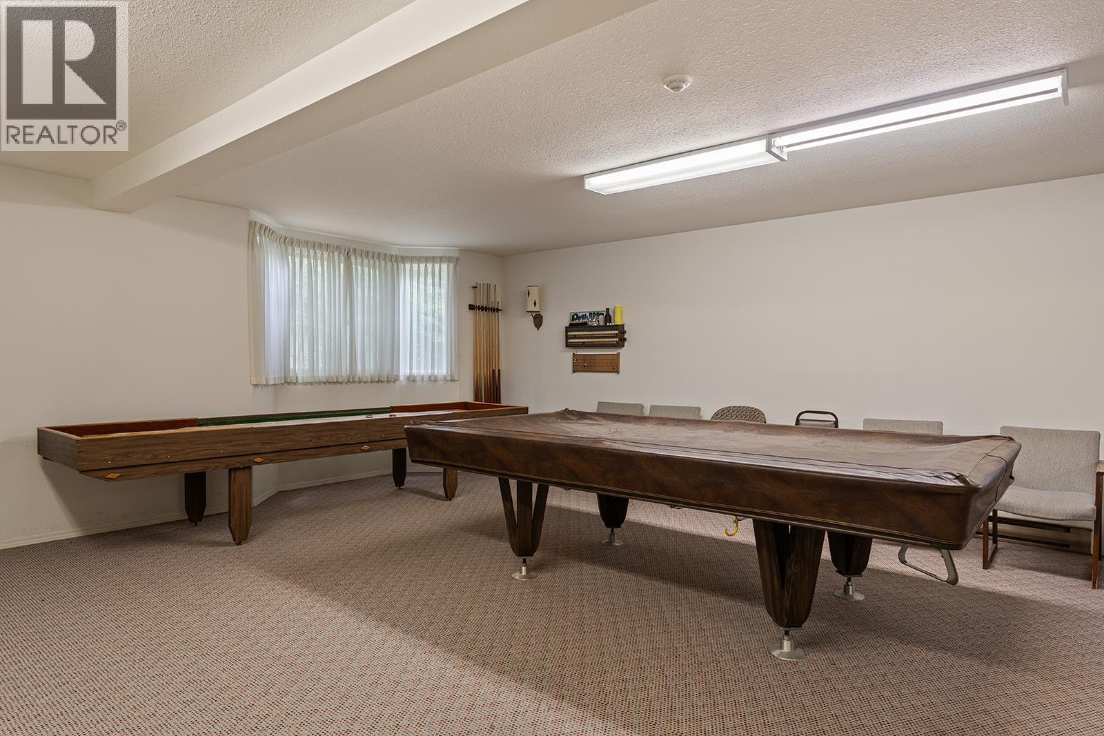 1534 LAWRENCE Avenue Unit# 304
