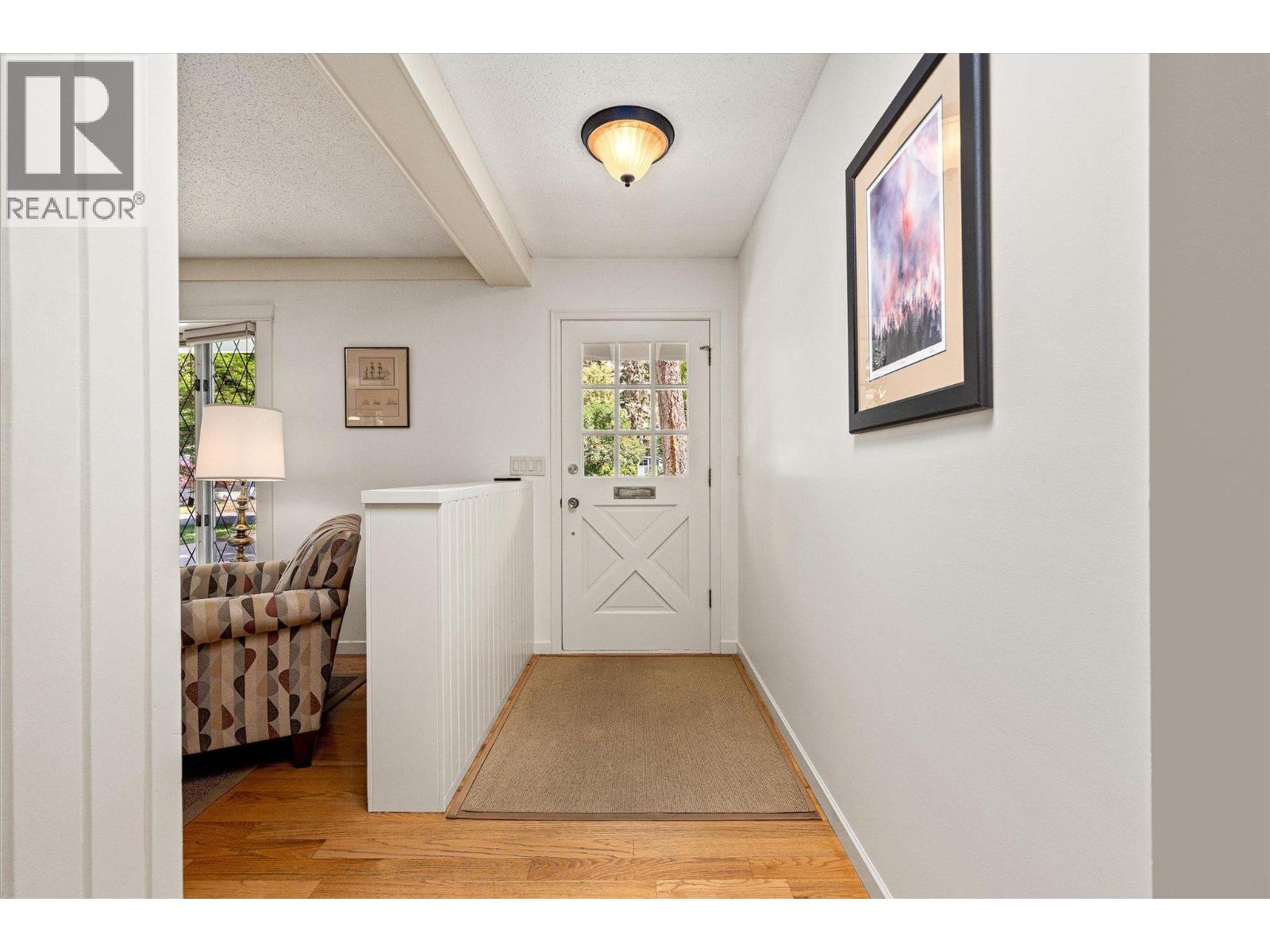 811 Coronado Crescent