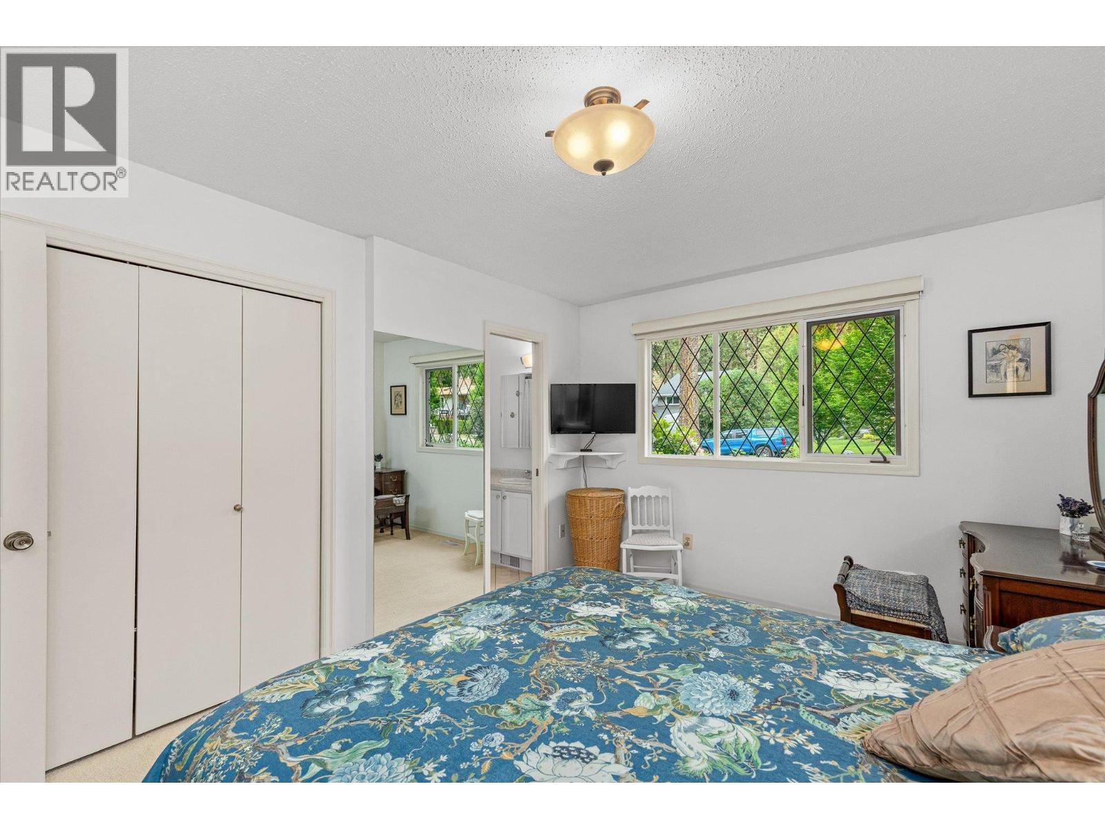 811 Coronado Crescent