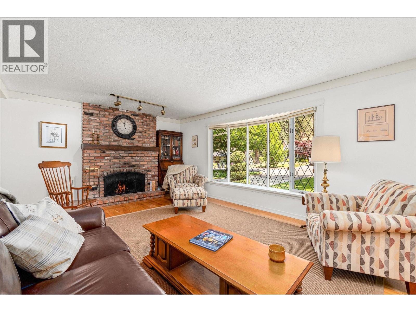 811 Coronado Crescent