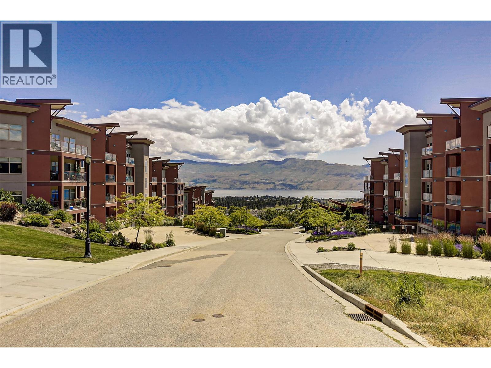 3220 Skyview Lane Unit# 202