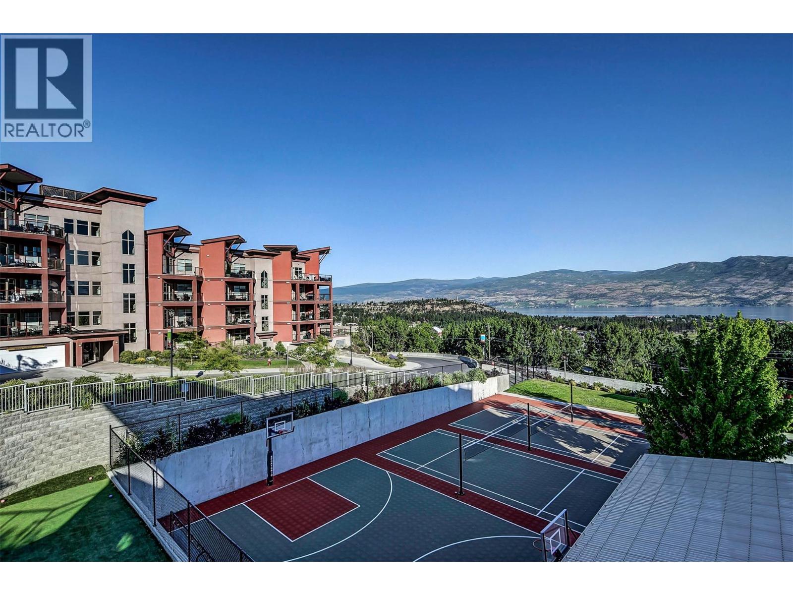 3220 Skyview Lane Unit# 202