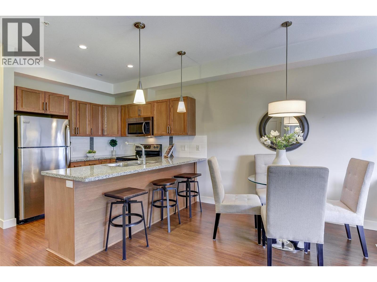 3220 Skyview Lane Unit# 202