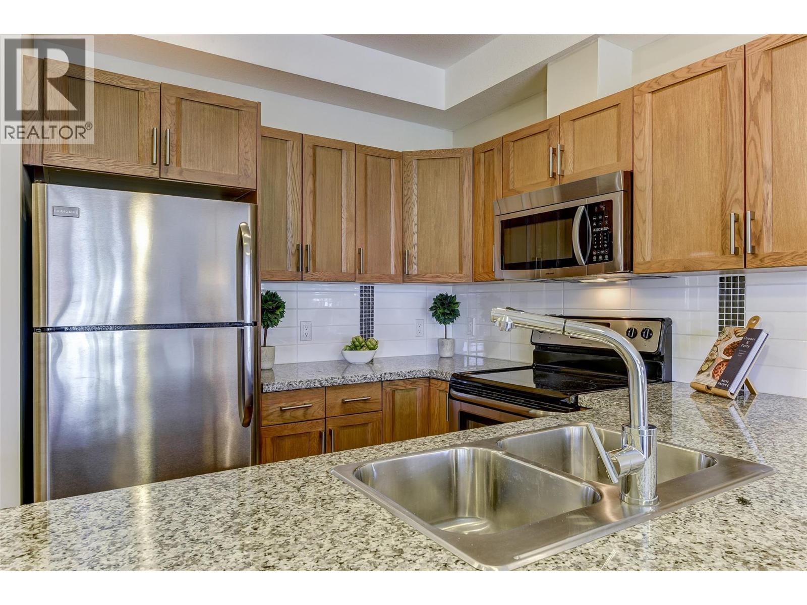 3220 Skyview Lane Unit# 202