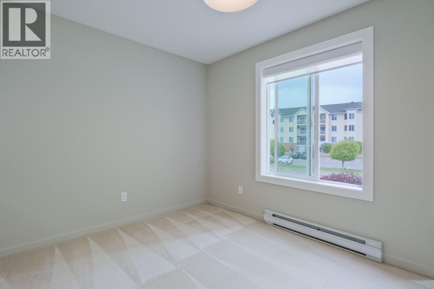 3160 Casorso Road Unit# 201