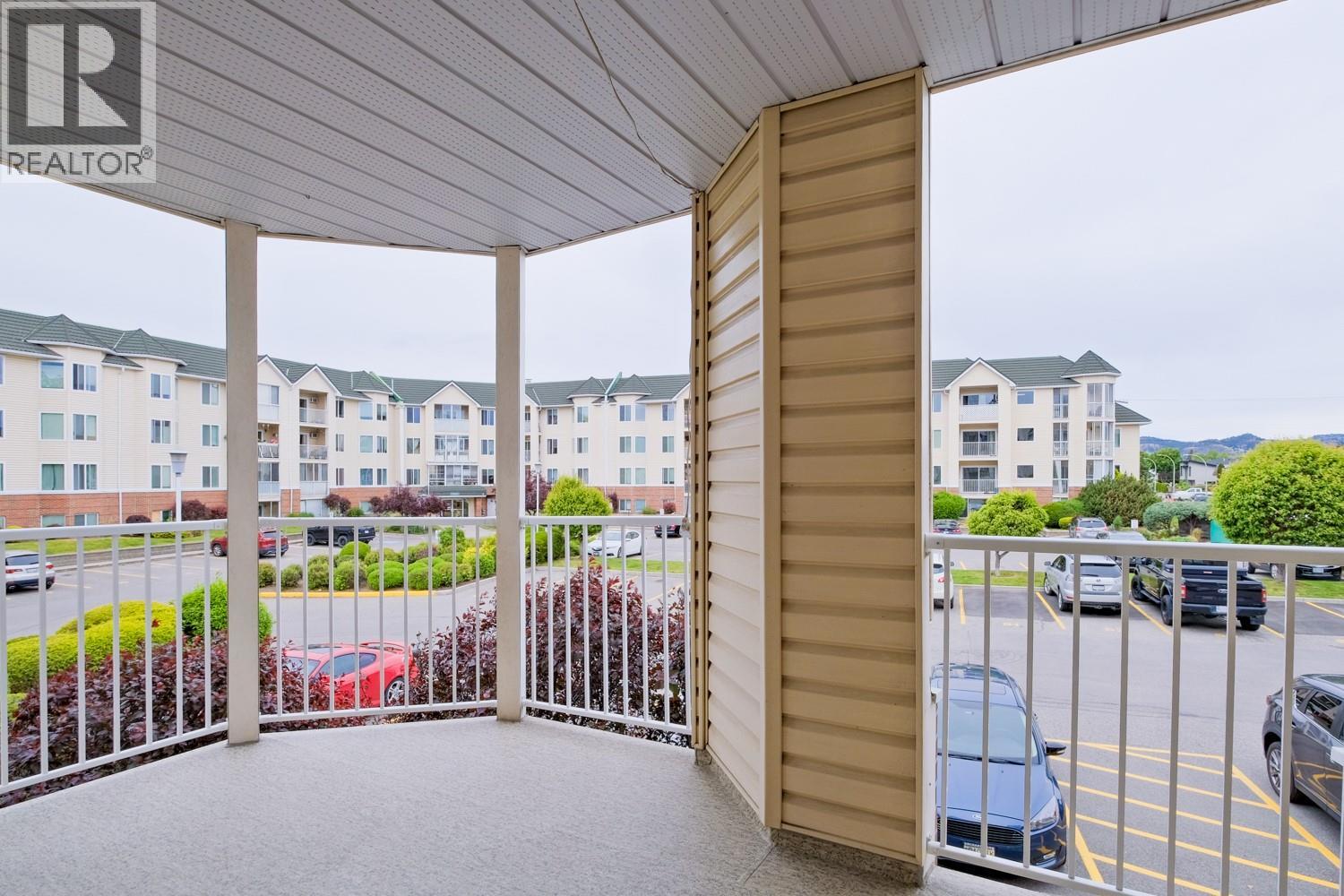 3160 Casorso Road Unit# 201