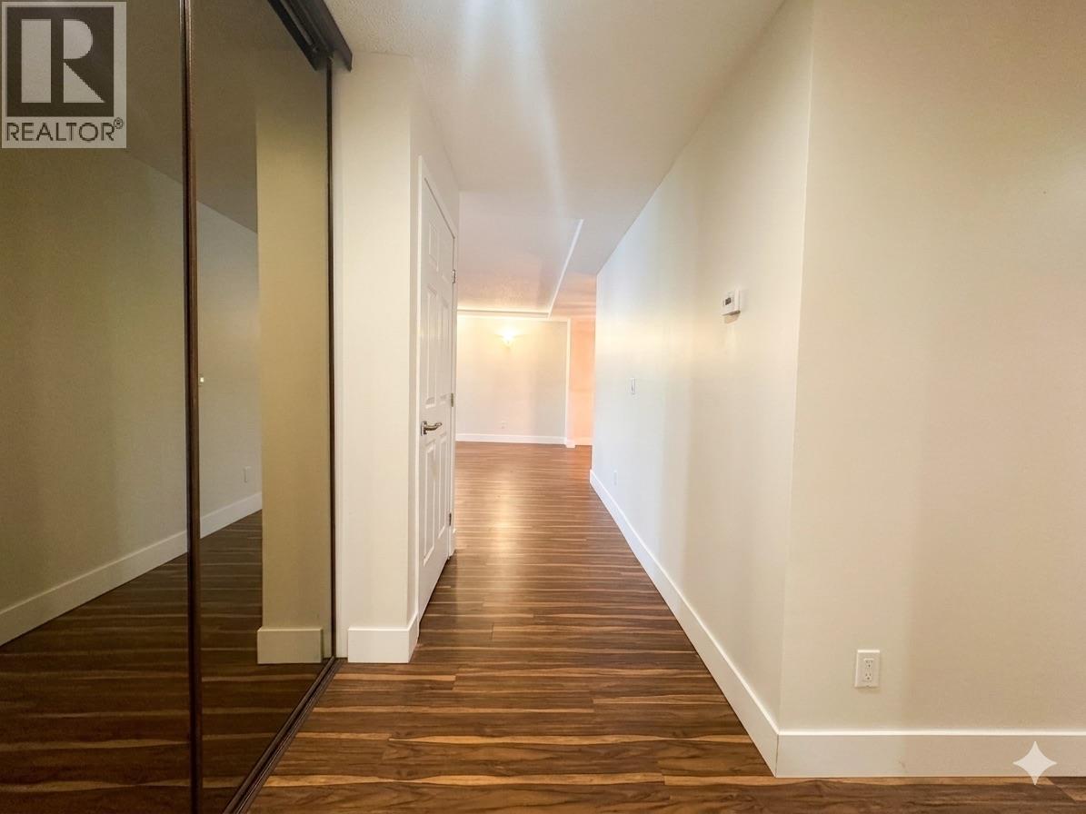 539 Sutherland Avenue Unit# 106