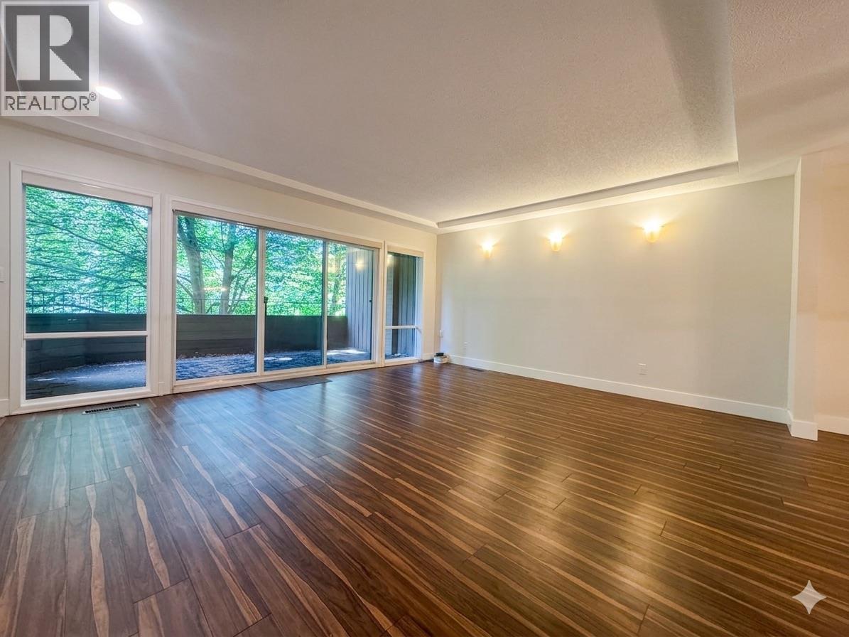 539 Sutherland Avenue Unit# 106