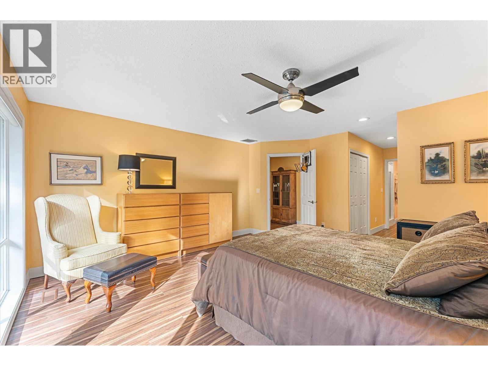 539 Sutherland Avenue Unit# 106