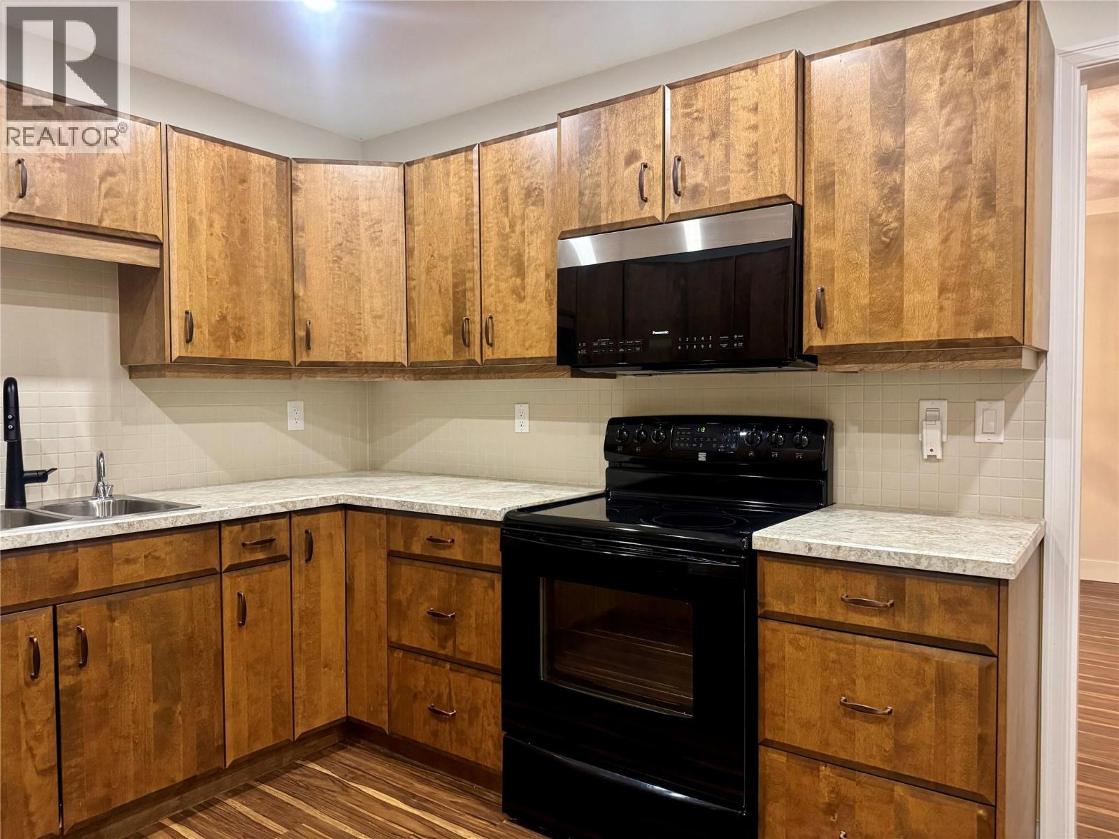 539 Sutherland Avenue Unit# 106