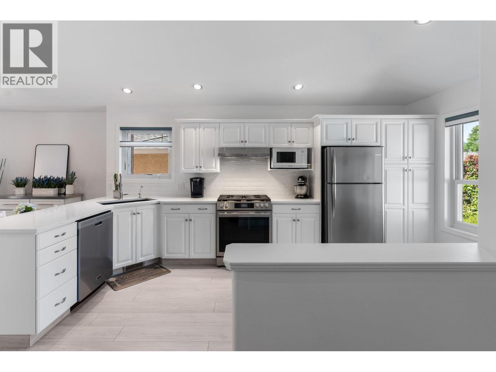 2250 Louie Drive Unit# 85