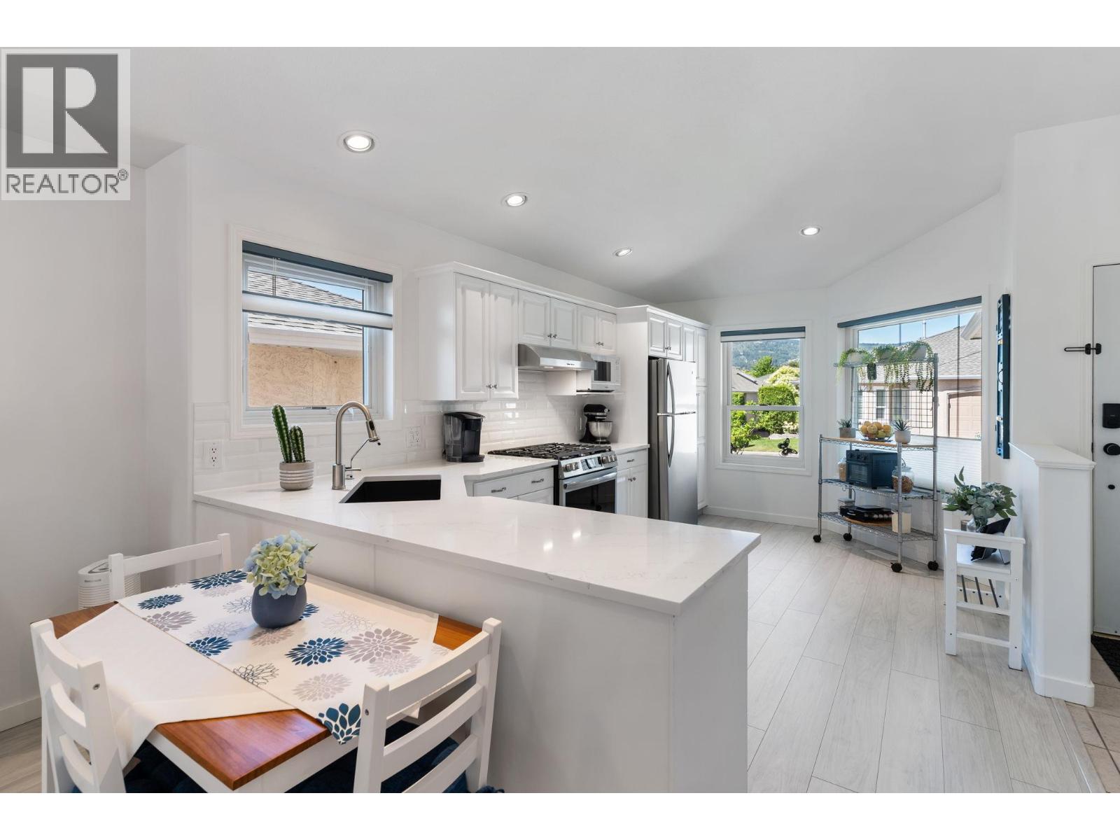2250 Louie Drive Unit# 85