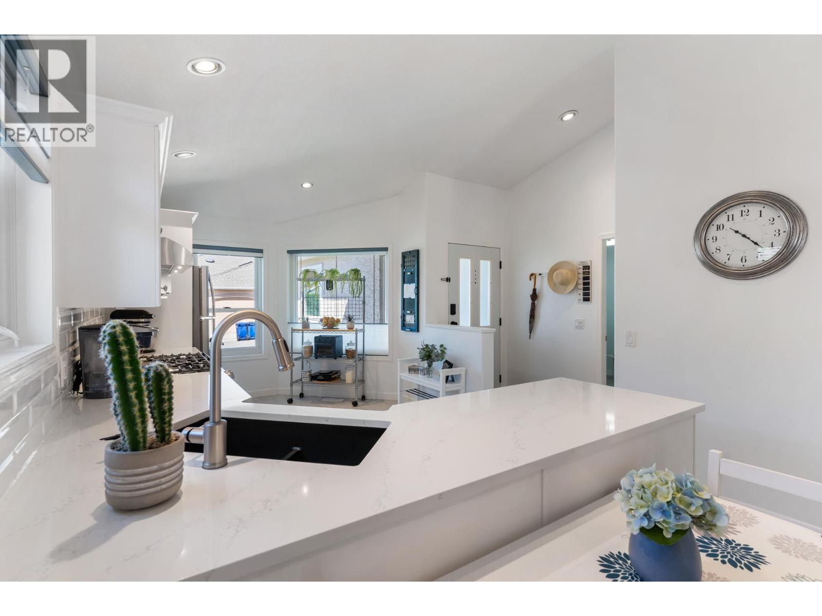 2250 Louie Drive Unit# 85