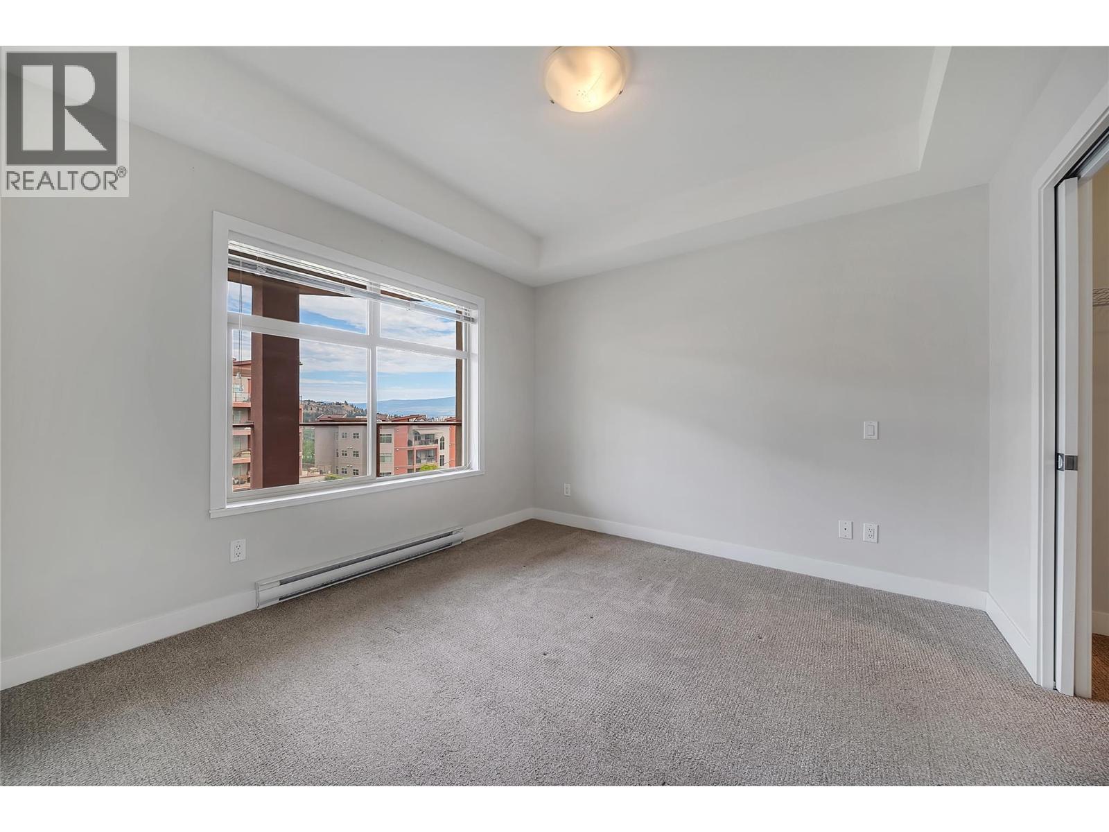 3220 Skyview Lane Unit# 302