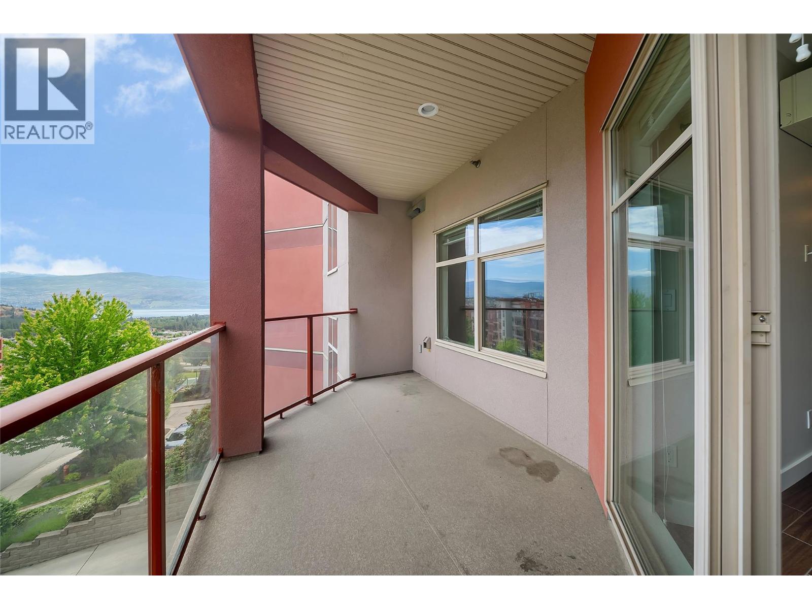 3220 Skyview Lane Unit# 302